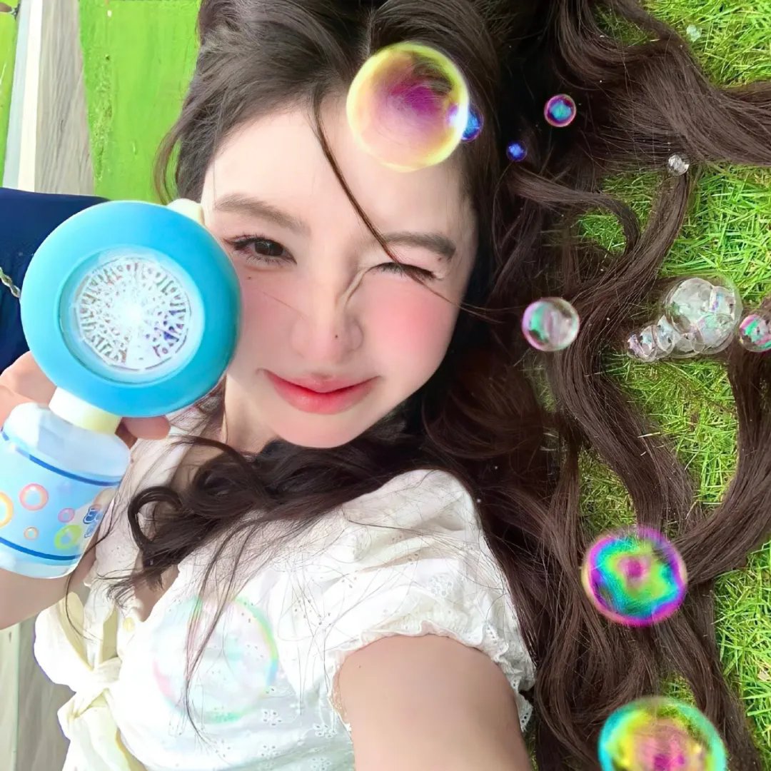 为她破戒，嗜血傅爷轻声哄她吻她